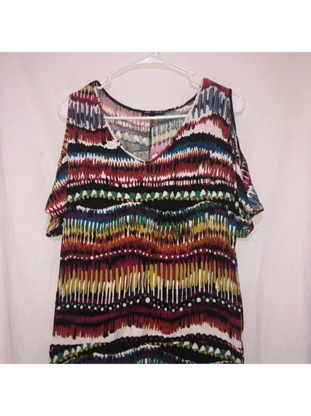 5 for $10 Ladies Cable and Gauge top Size M